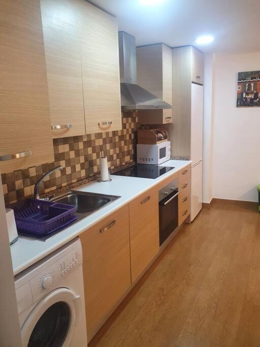 4F, Aire Acondic, 80M2, 2 Dormitorios, 4 Huespedes, Wifi Gratis La Línea de la Concepción Buitenkant foto